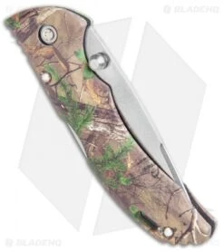 Buck Knives Buck Bantam BBW Lockback Knife Realtree Xtra Green Camo (2.75" Satin) 0284CMS20 8 Buck Knives Buck Bantam BBW Lockback Knife Realtree Xtra Green Camo (2.75" Satin) 0284CMS20 -Buck Knives Buck Bantam BBW LB Realtree Xtra Green Camo Satin 0284CMS20 BHQ 106691 jr side